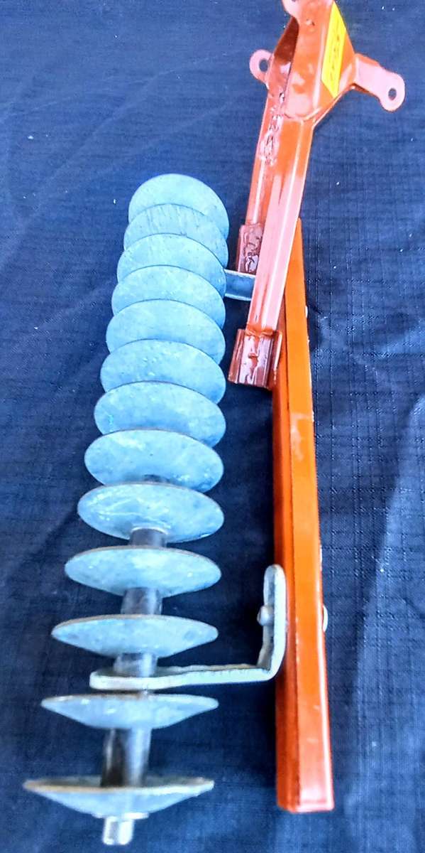 Rare Vintage Metal Strike Toys / Speelgoed Vetsak Disc Plough 26cm Length