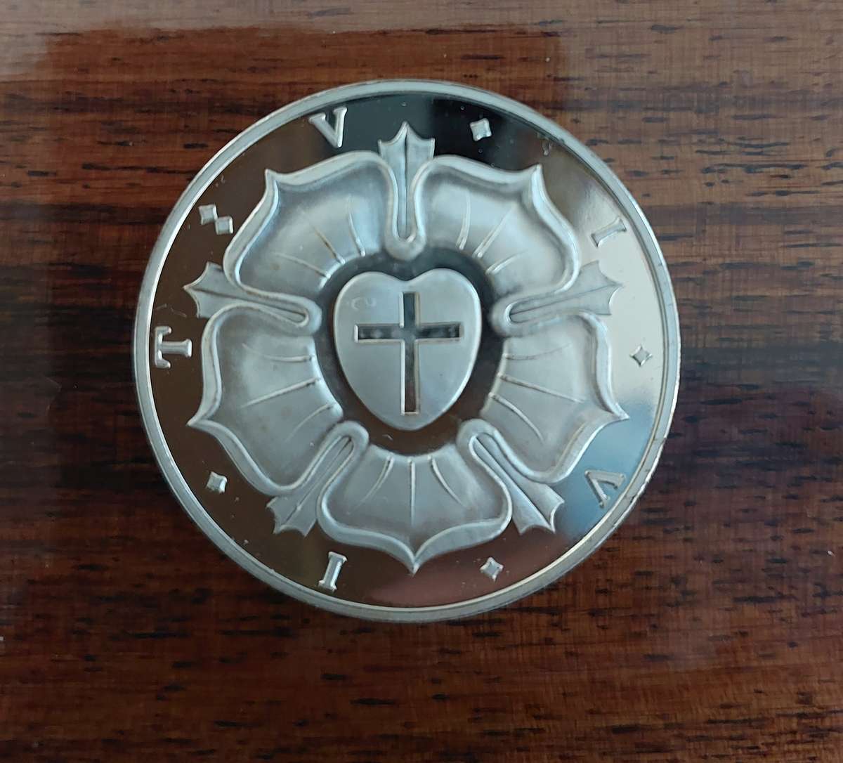 1x9999 silver 1483-1546 Martin Luther coin