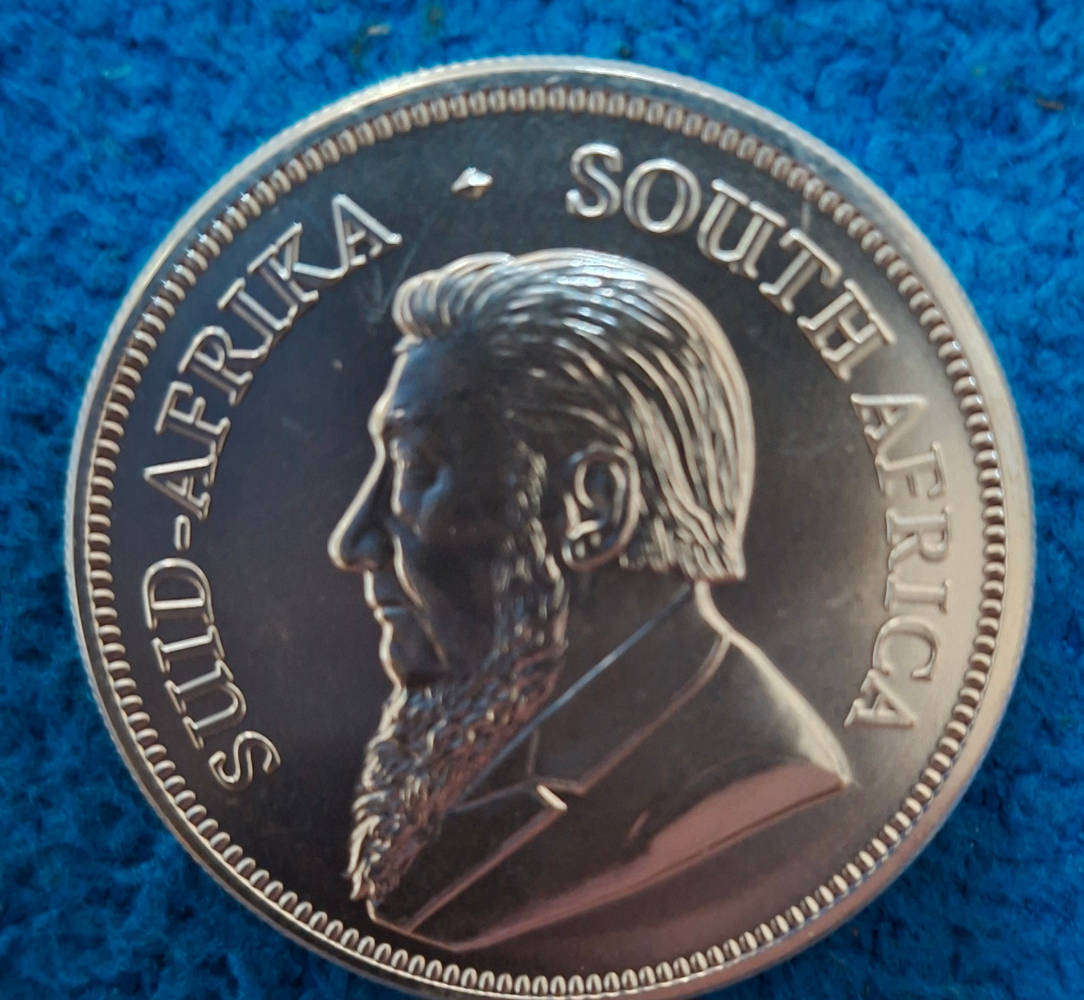 7x2019 1oz Krugerrands Silver Unc bid per coin