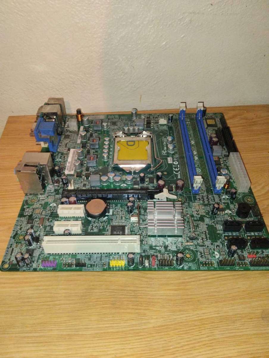 Acer H61H2-AM V1.1 Intel H61 Mainboard Micro-ATX Sockel 1155