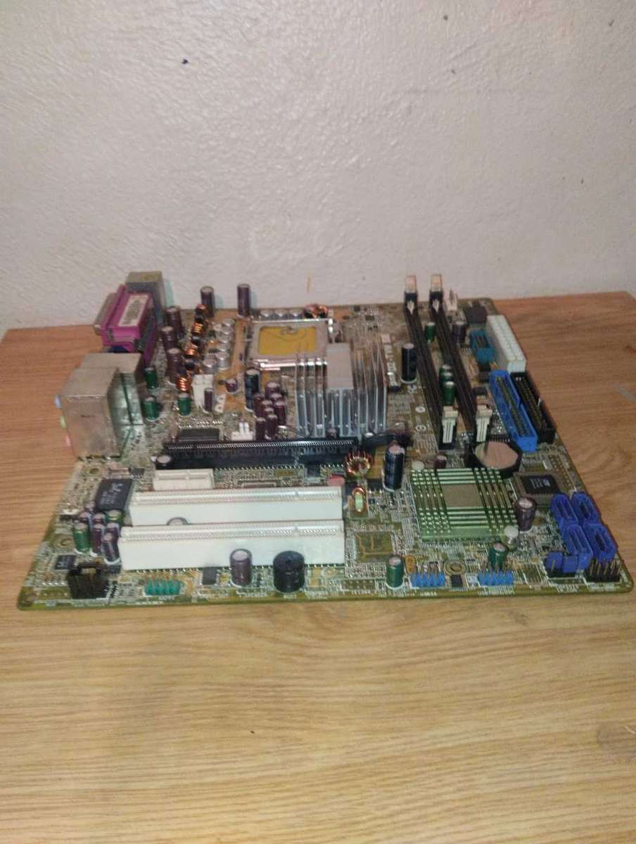 ASUS P5LD2-TVM SE/S LGA775 DDR2 PCIe PCI