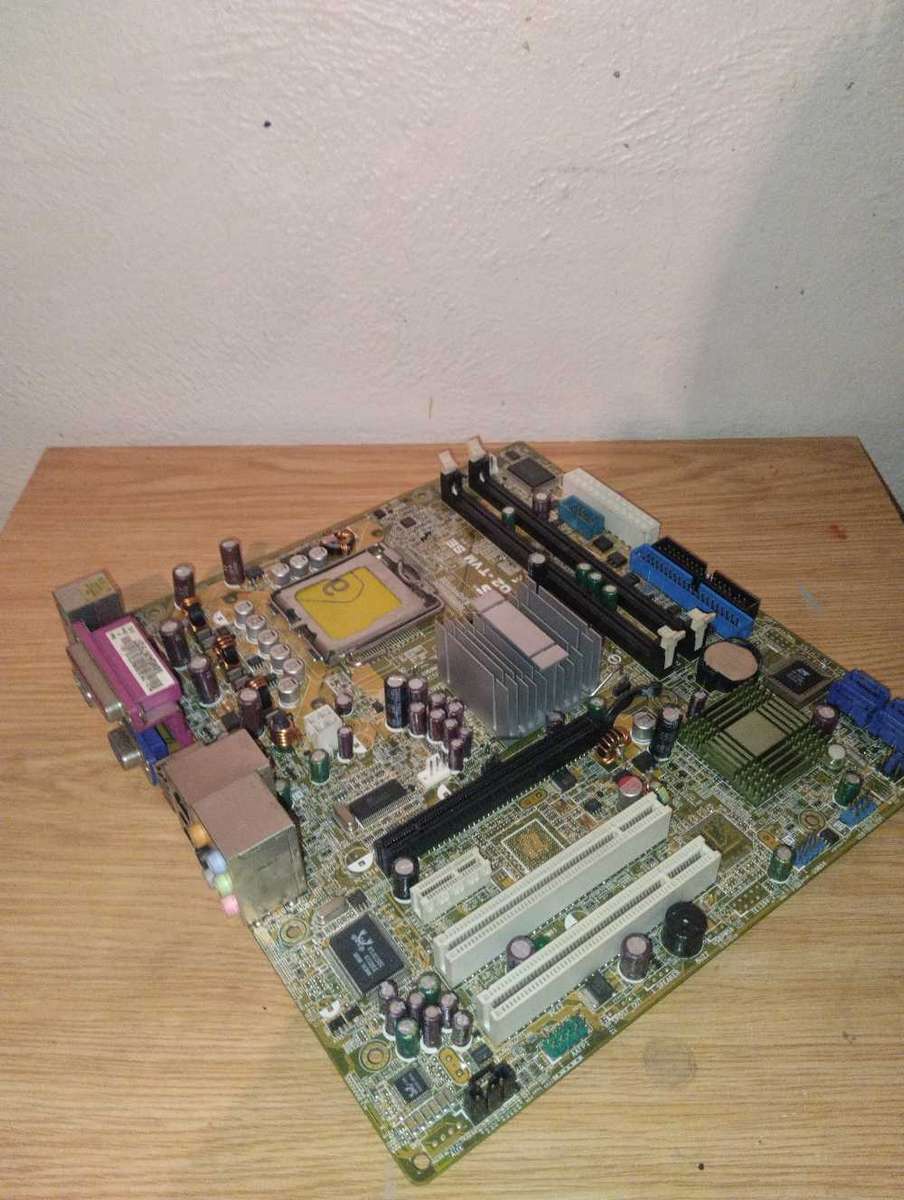 ASUS P5LD2-TVM SE/S LGA775 DDR2 PCIe PCI