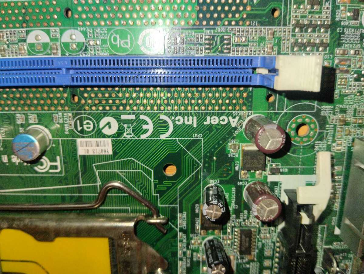 Acer H61H2-AM V1.1 Intel H61 Mainboard Micro-ATX Sockel 1155