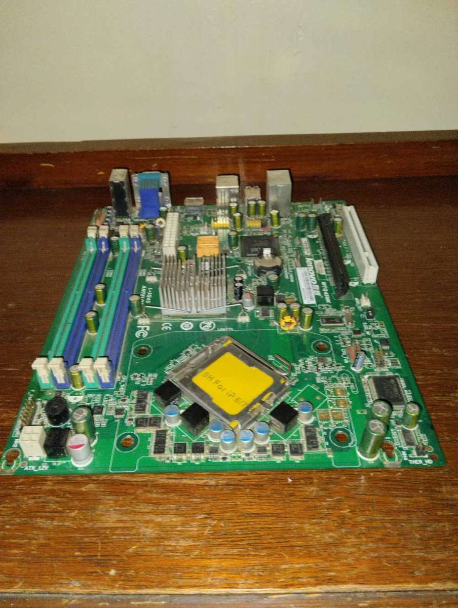 Lenovo ThinkCentre M58 Desktop MTQ45NK Motherboard