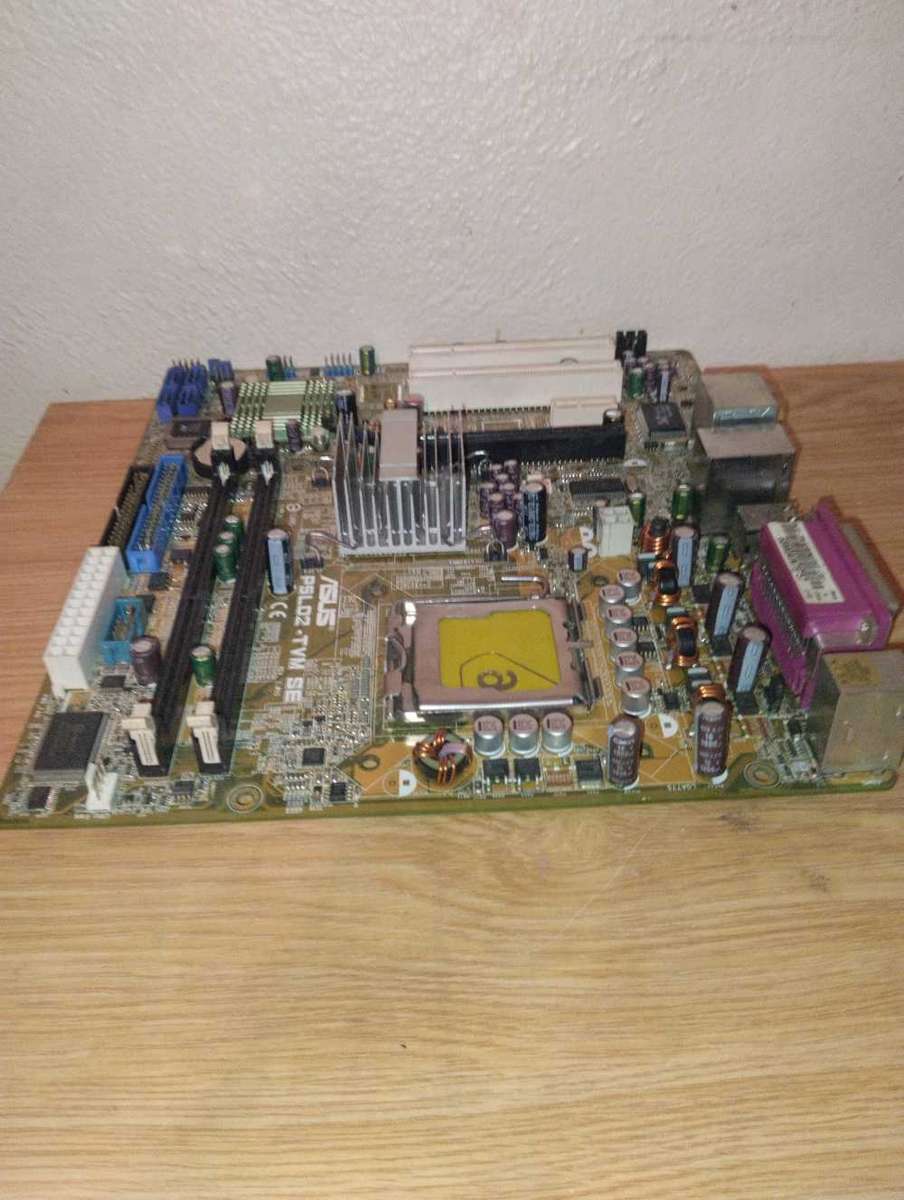 ASUS P5LD2-TVM SE/S LGA775 DDR2 PCIe PCI