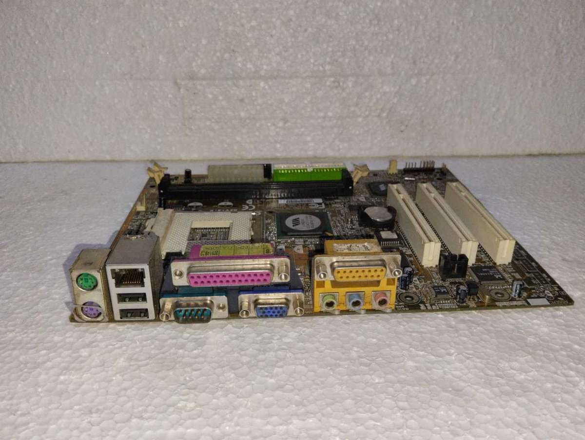 Gigabyte Technology GA-7VKMLS, , Socket A, AMD Motherboard