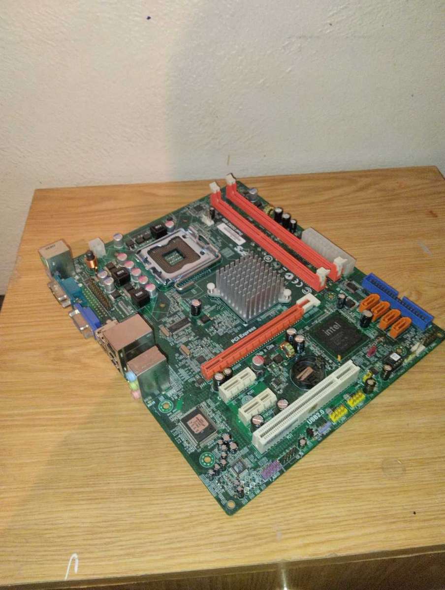 ECS Intel Socket LGA775 MicroATX Motherboard (G41T-M)