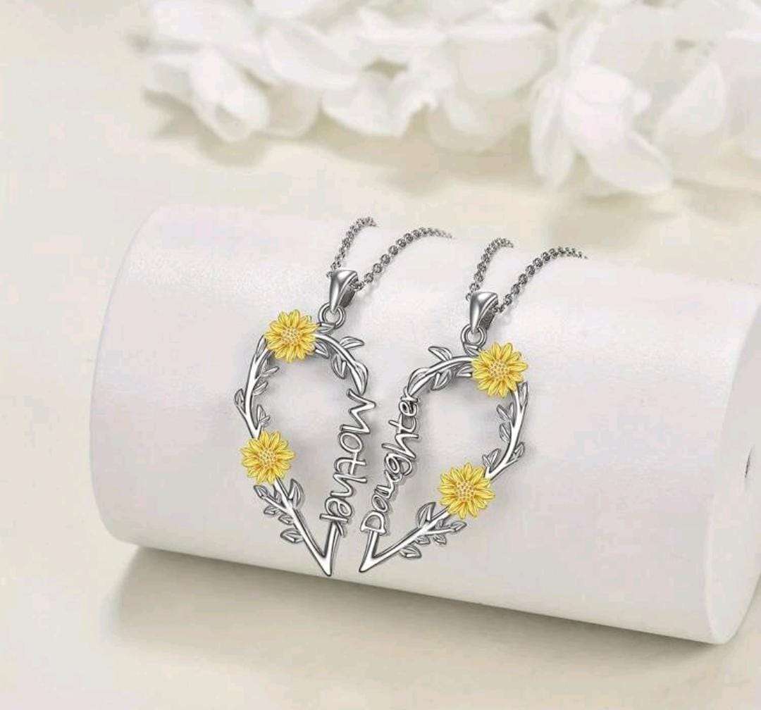 Mothers and daughter card and jewelry