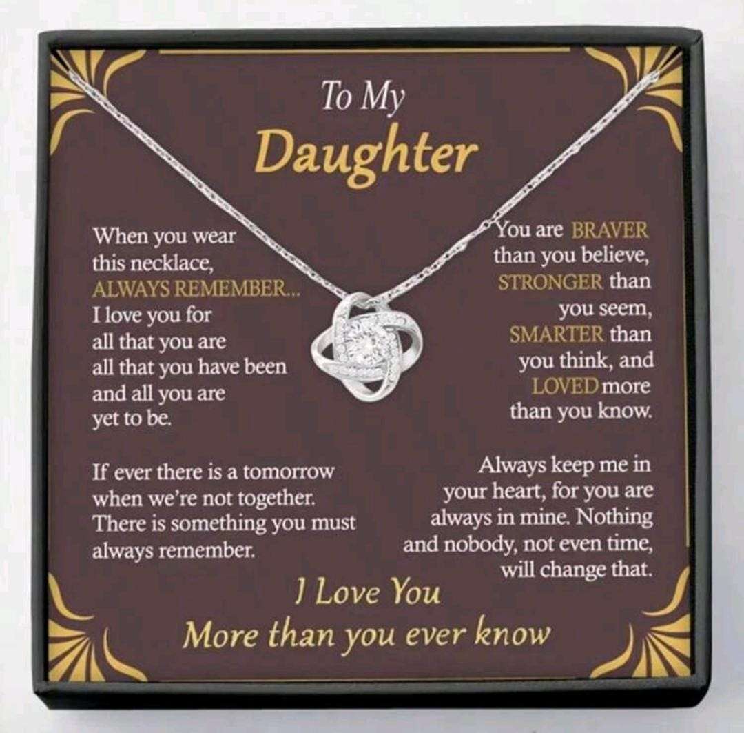 Daughter necklace with gift card