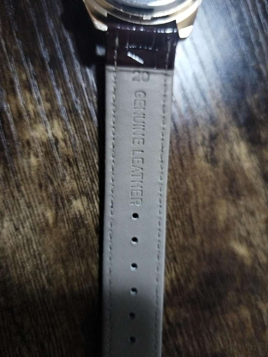 Men Posh luxury watch genuine leather