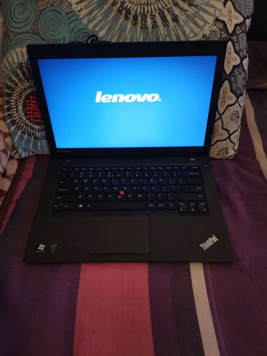 Lenovo ThinkPad T450 core i5 5th gen laptop