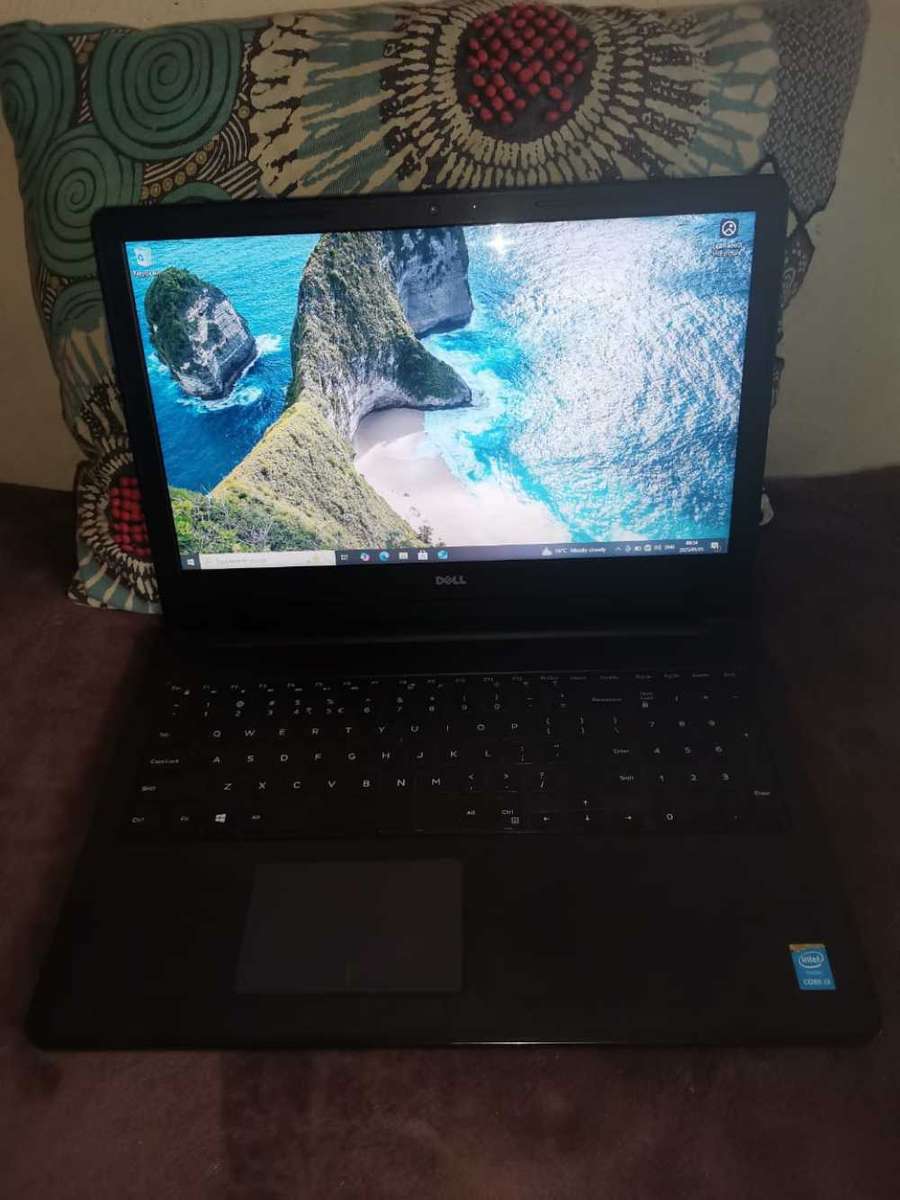 Dell Inspiron 15 core i3 5th gen laptop