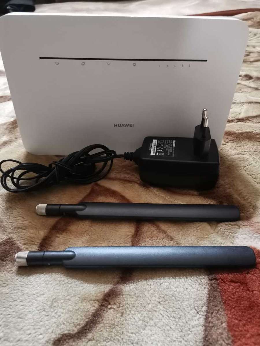 Huawei B535-932 4G LTE WiFi router