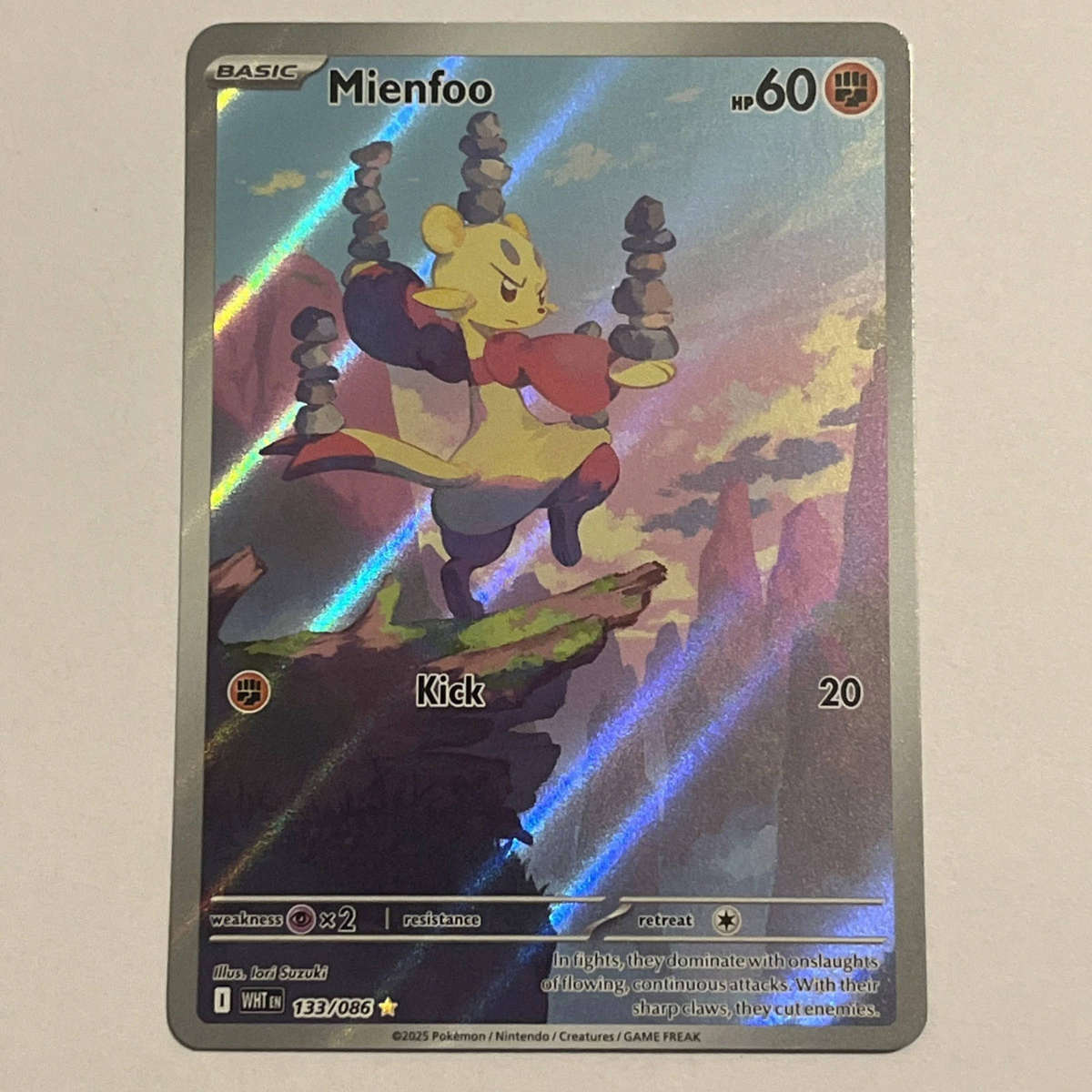 Mienfoo 133/086 - White Flare  Illustration Rare Holo - Mint