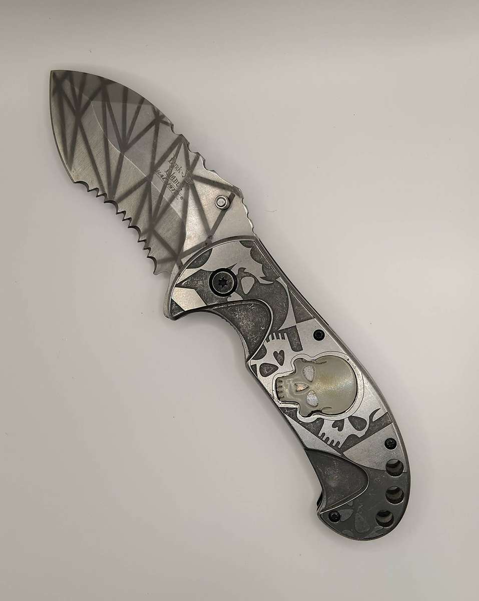 Dark Side Blades Pocket Knife (DS-A033SW)