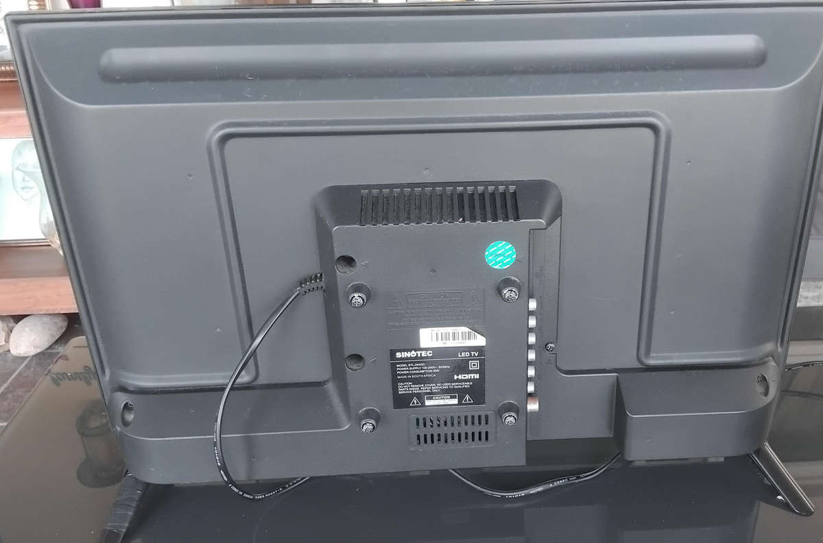 Sinotec 24" HD Ready LED TV STL-24W2C