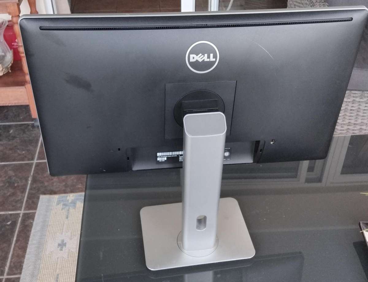 Dell Full HD 24 Inch LED 1080P Monitor P2414HB