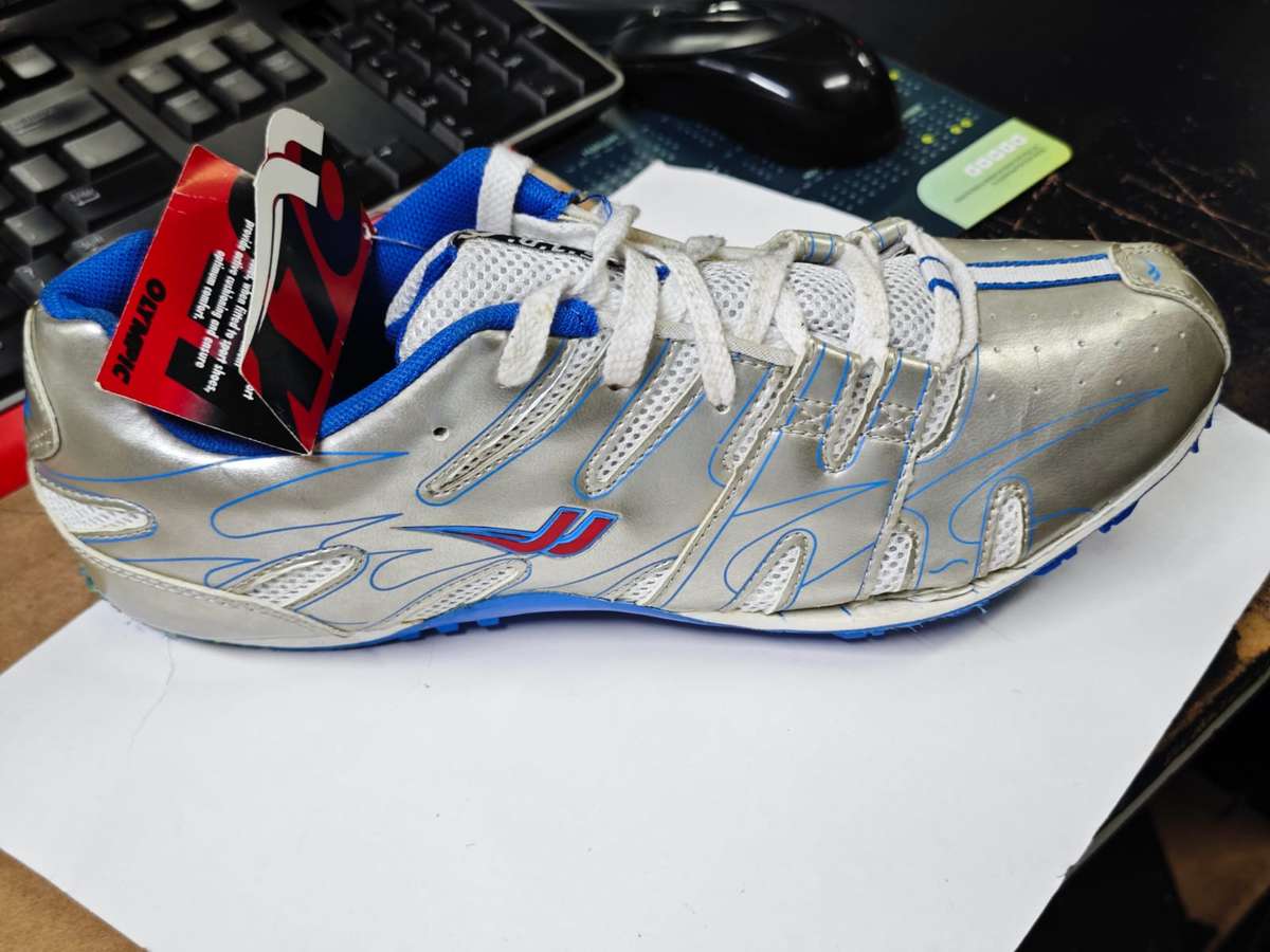 OLYMPIC RUNNING SHOE SIZE 12