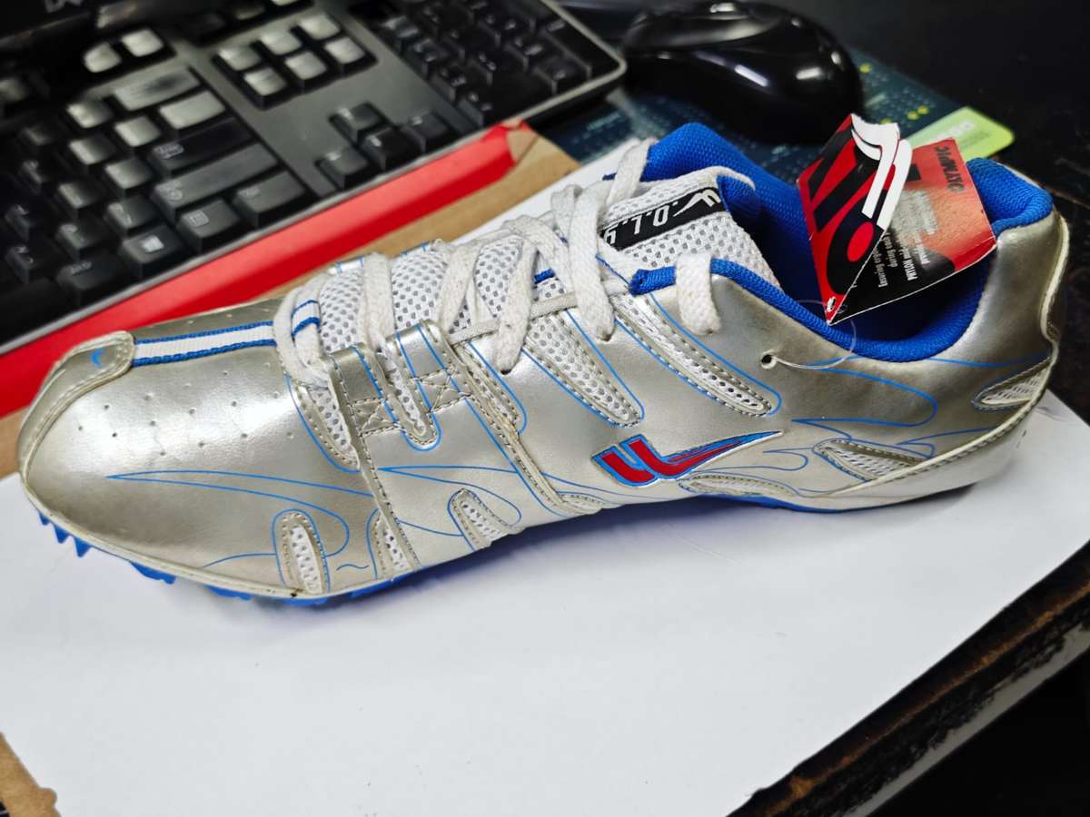 OLYMPIC RUNNING SHOE SIZE 12