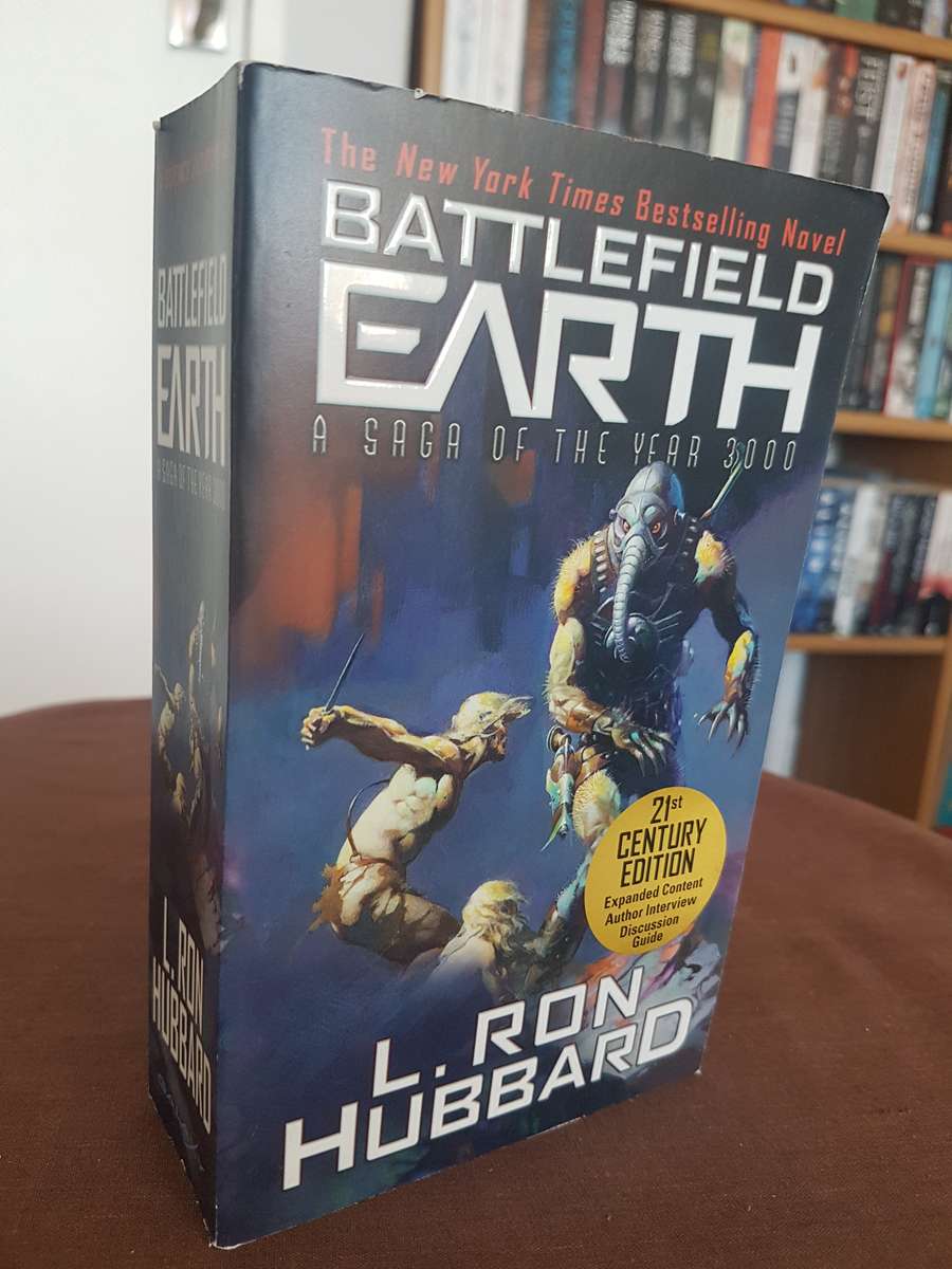 Battlefield Earth: A Saga of the Year 3000  L. Ron Hubbard