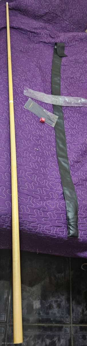 1/2-pc Long Rods 13mm Tip Snooker Billiard Cue. 214cm, Hardwood + Free Glove, Chalk & Leather Case