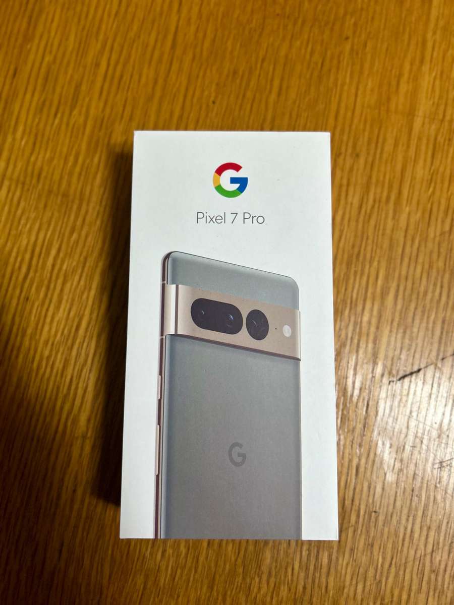 *Bargain* Google Pixel 7 Pro 5G, US Version, 128GB, Hazel - Unlocked + Box & Extras