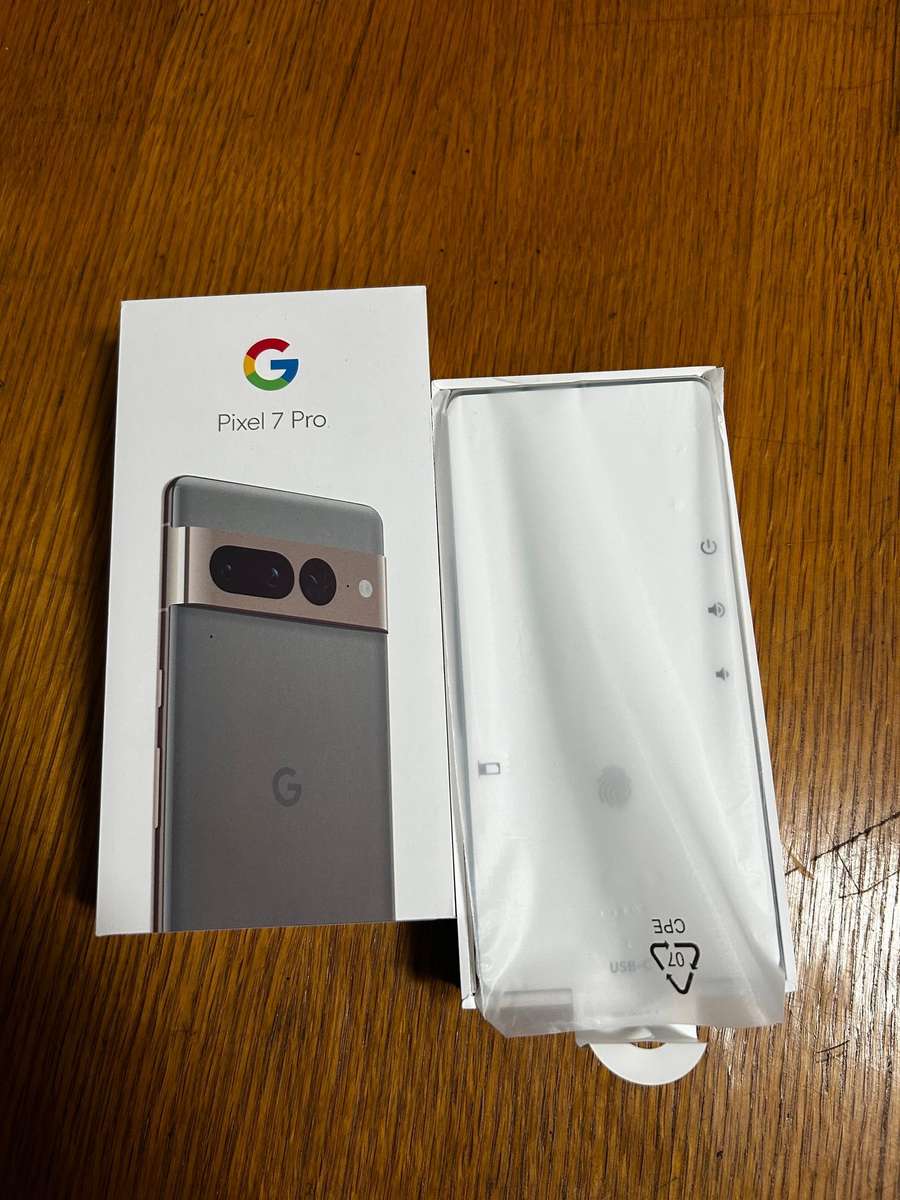 *Bargain* Google Pixel 7 Pro 5G, US Version, 128GB, Hazel - Unlocked + Box & Extras