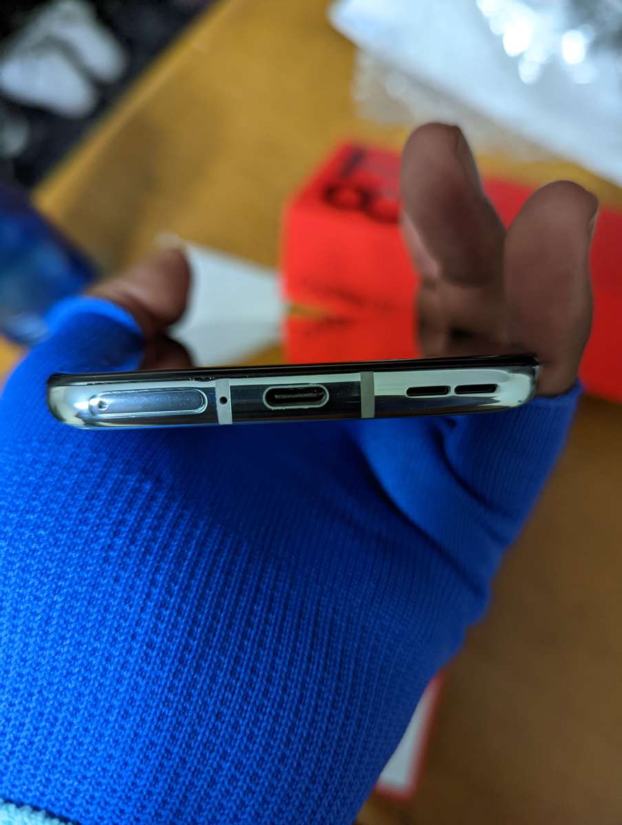 OnePlus 8T 12+256GB Global version 5G - Lunar Silver + Box and extras