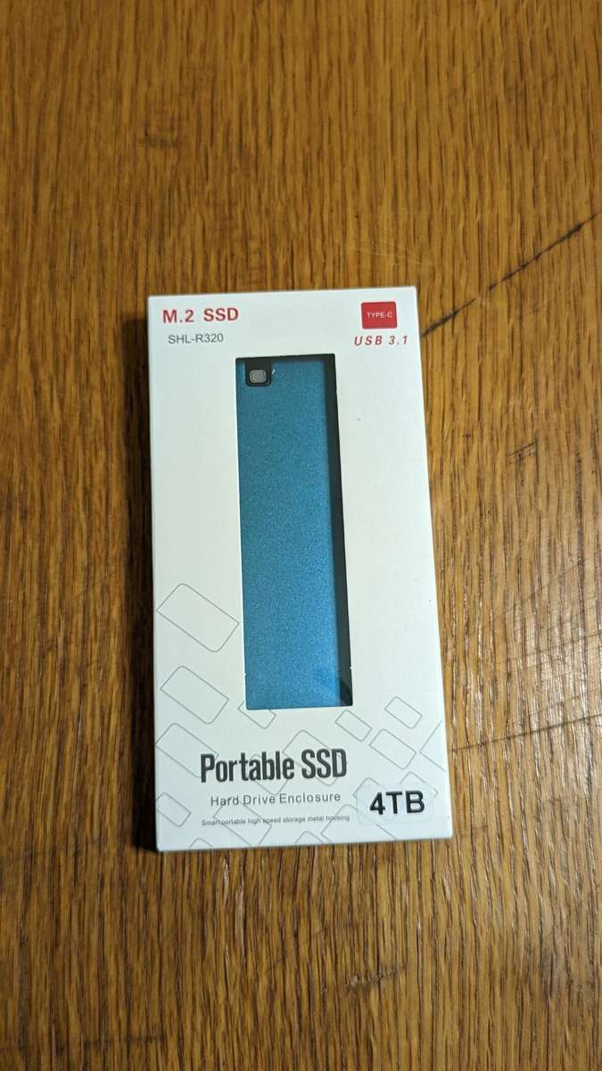 4TB-ULtra thin  Portable SSD Type-C USB 3.1 External Drive