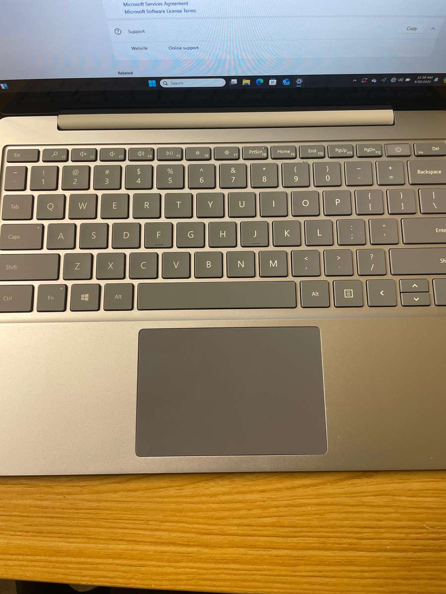 Microsoft Surface Laptop Go - i5 - 1035G1 CPU - 8 GB - RAM - 256 GB SSD