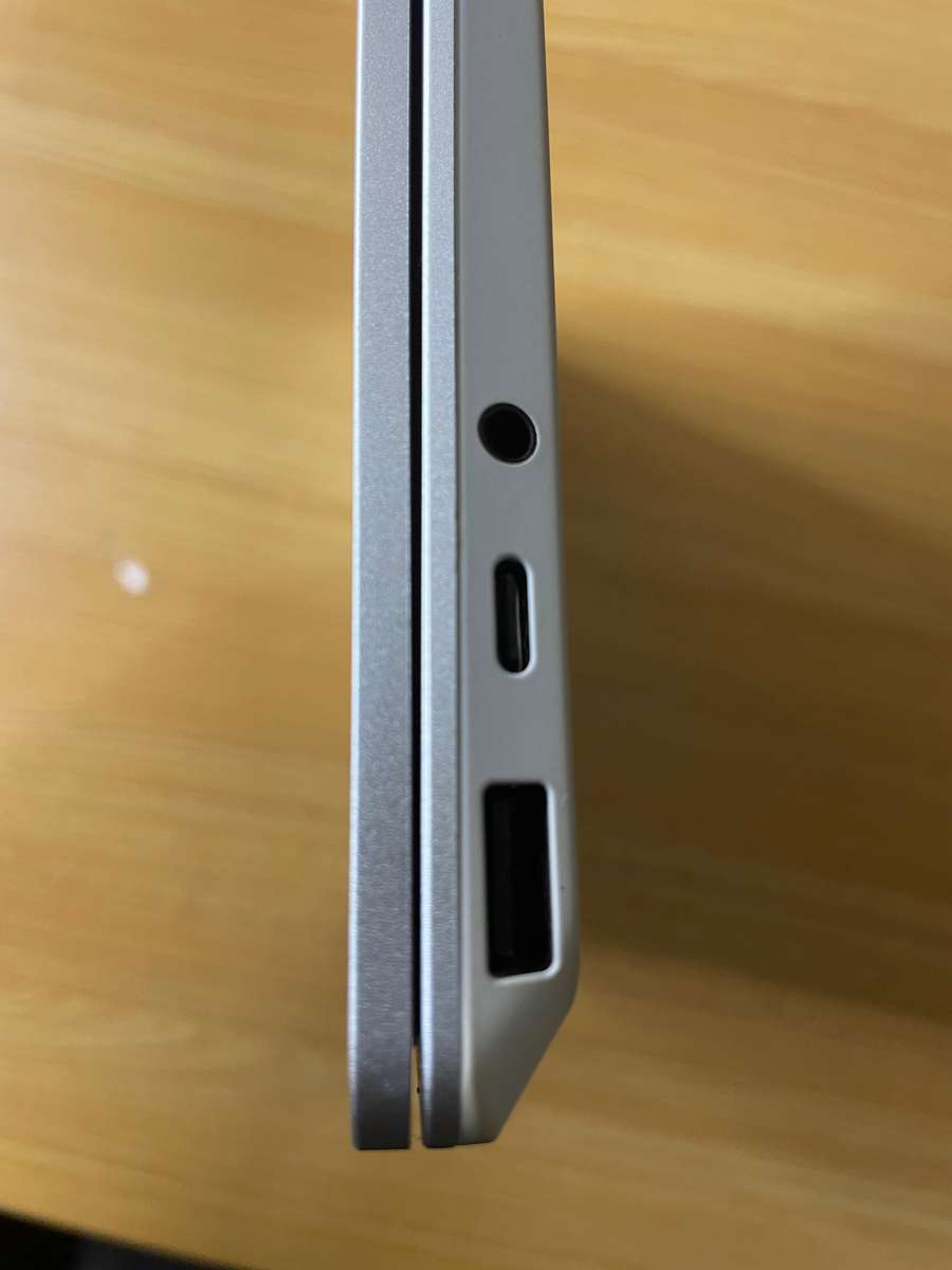 Microsoft Surface Laptop Go - i5 - 1035G1 CPU - 8 GB - RAM - 256 GB SSD