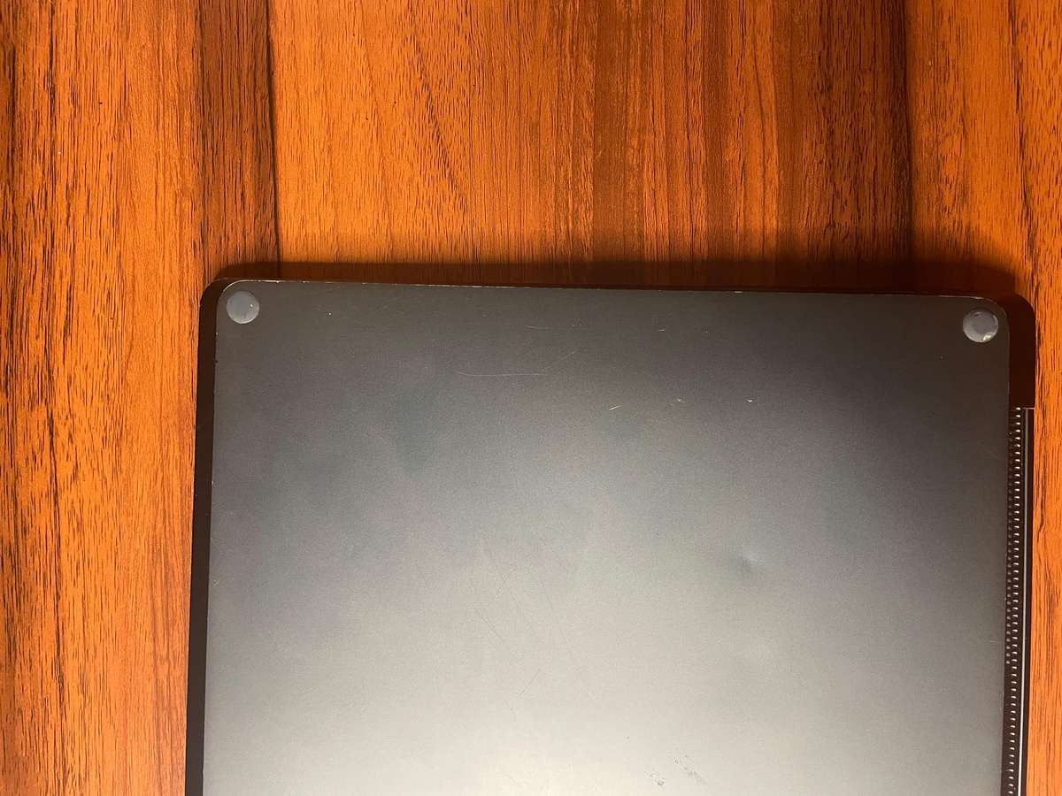 Microsoft Surface Laptop 2 i5-8250U-8GB RAM-256GB Cobalt Blue