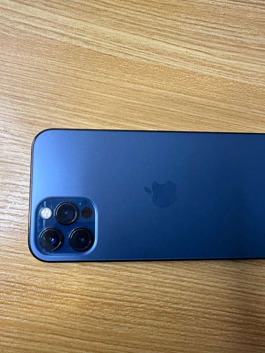 Apple - iPhone 12 Pro - 128 GB - Pacific Blue