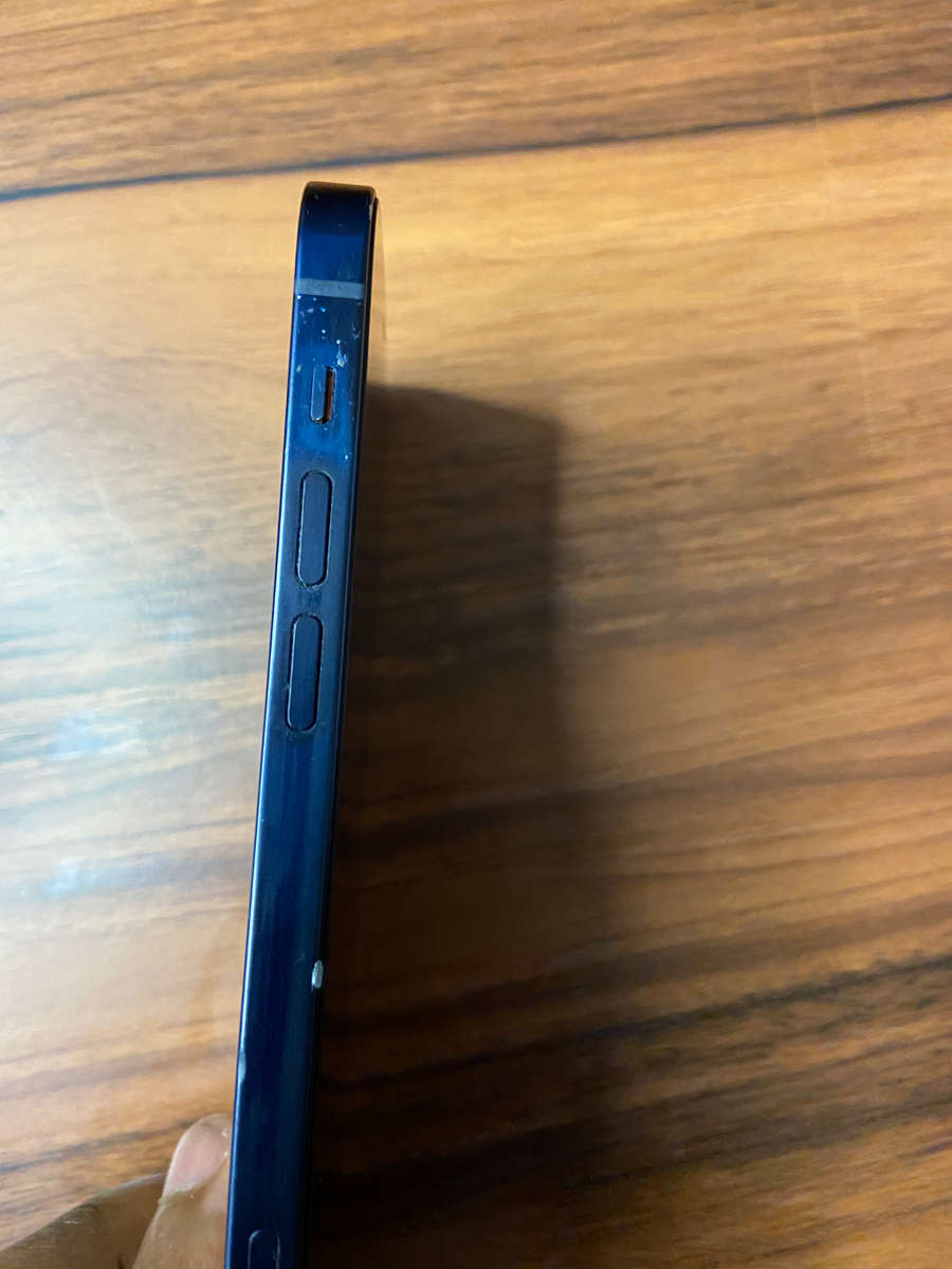 Apple Iphone 12 - 64 GB - Midnight Blue