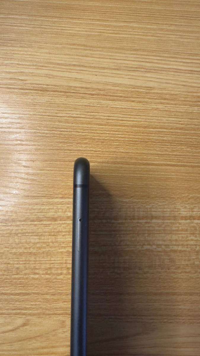 Apple iPhone 11 - 64 GB - Black