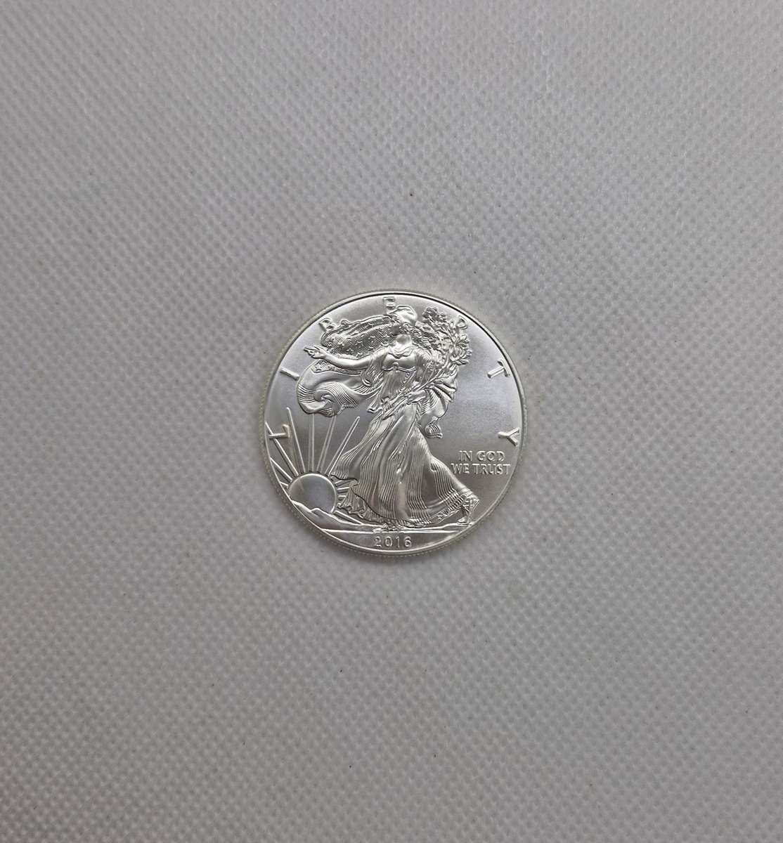 1 oz Fine-Silver American Eagle