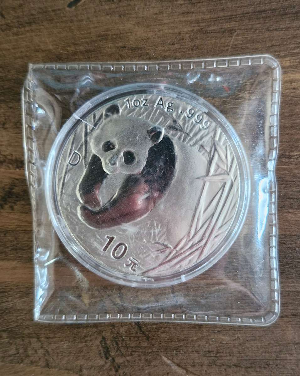 2001 The Peoples Bank of China 1oz Silver Panda