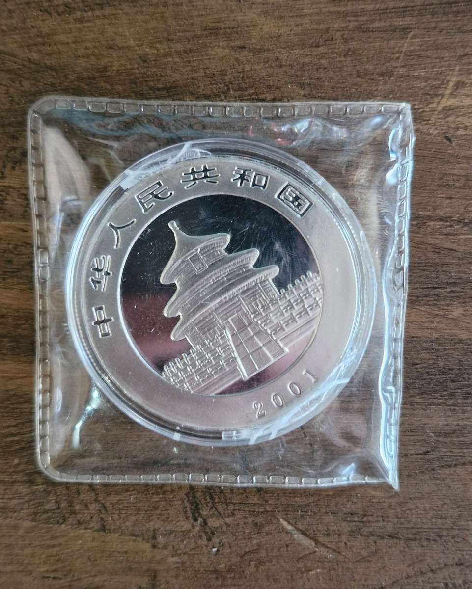 2001 The Peoples Bank of China 1oz Silver Panda