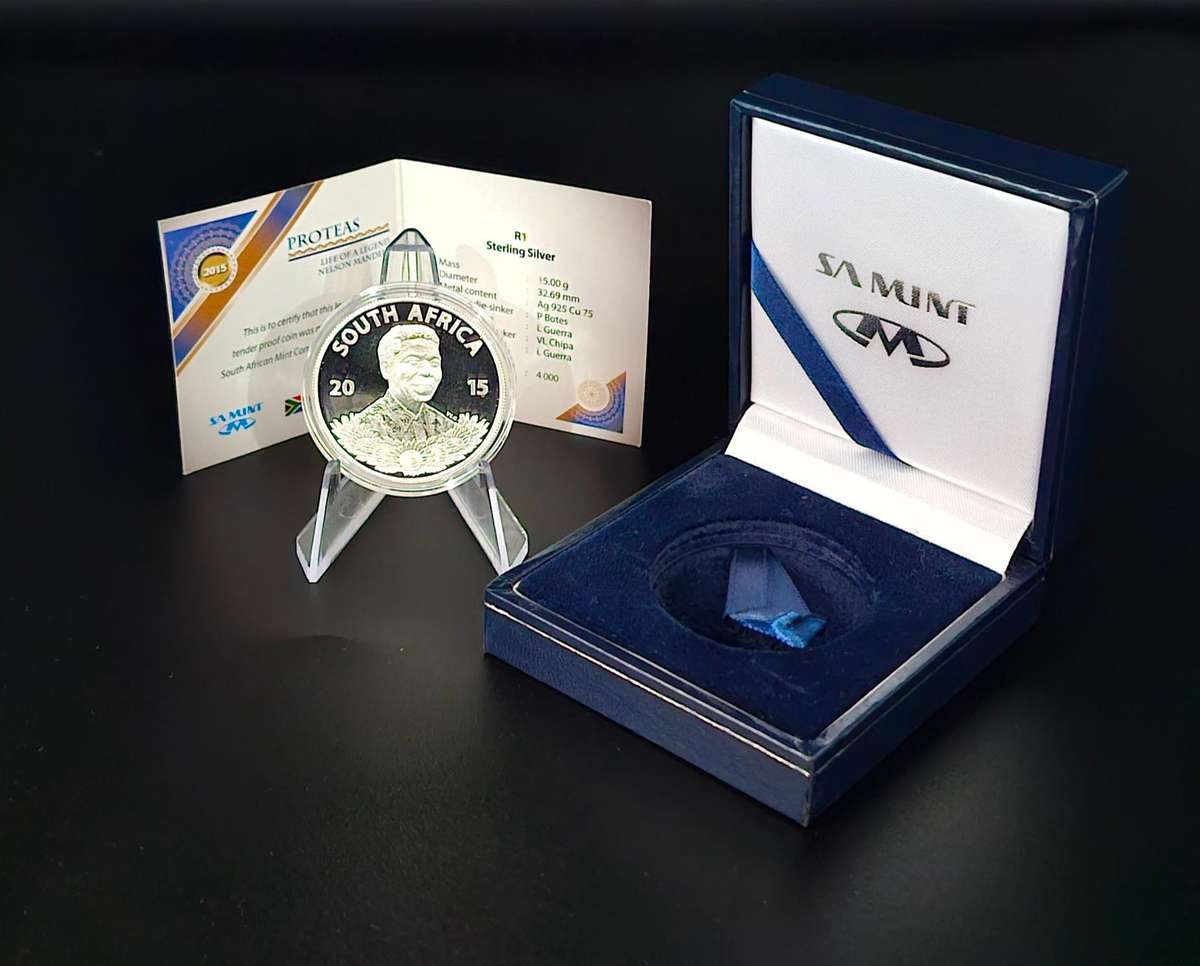 2015 Proteas R1 Sterling Silver (Life Of A Legend - Nelson Mandela)