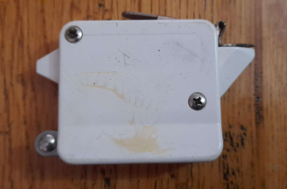 Henselite Henselock Bowls Measure