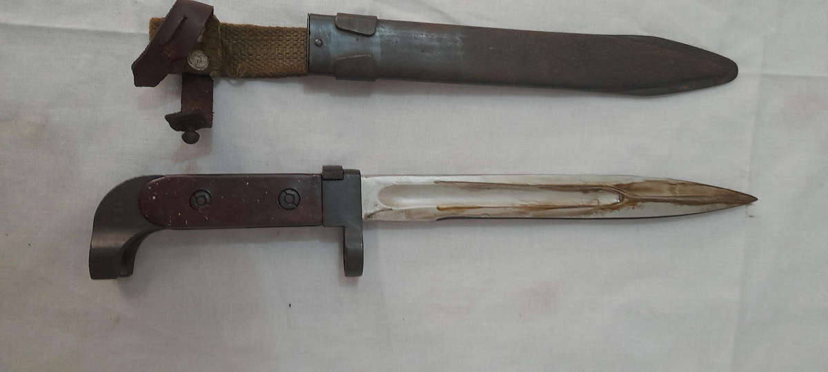 Russian AK47 Bayonet with Scabbard