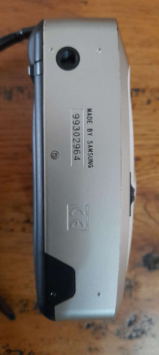 Samsung Fino 35S Film Camera