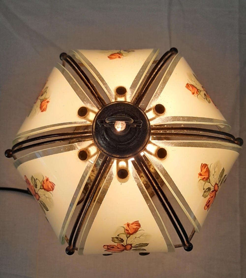 Vintage Touch Lamp