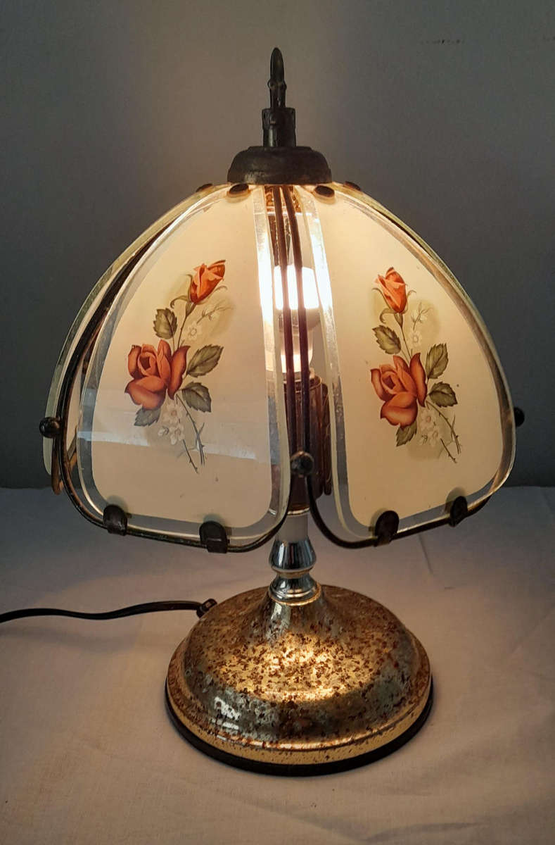 Vintage Touch Lamp