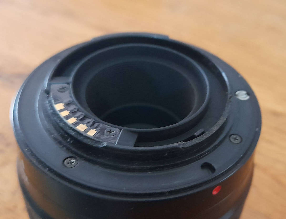 Minolta Dynax 300si 35mm SLR Film Camera