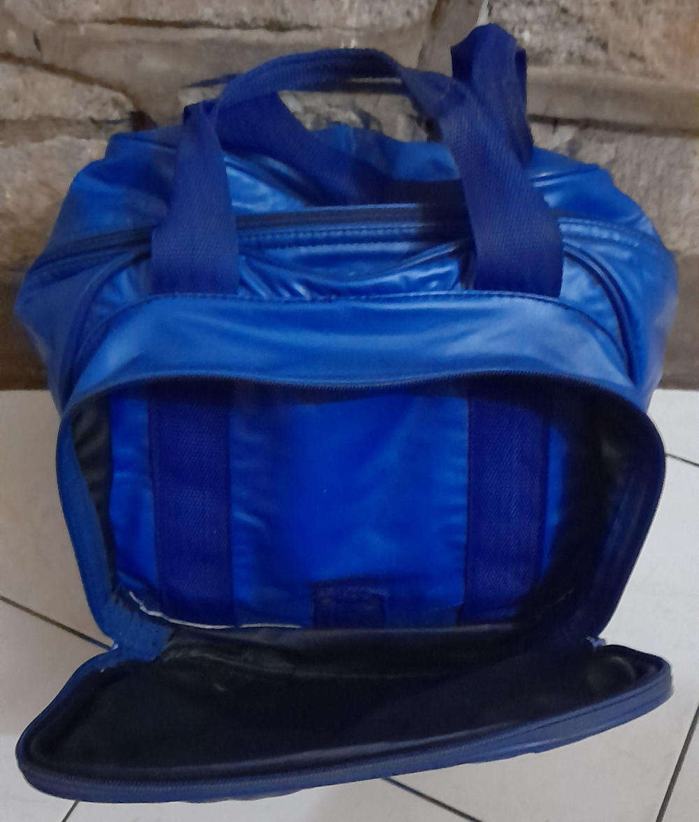 Henselite Super-Grip Size 4 Bowls in Bag