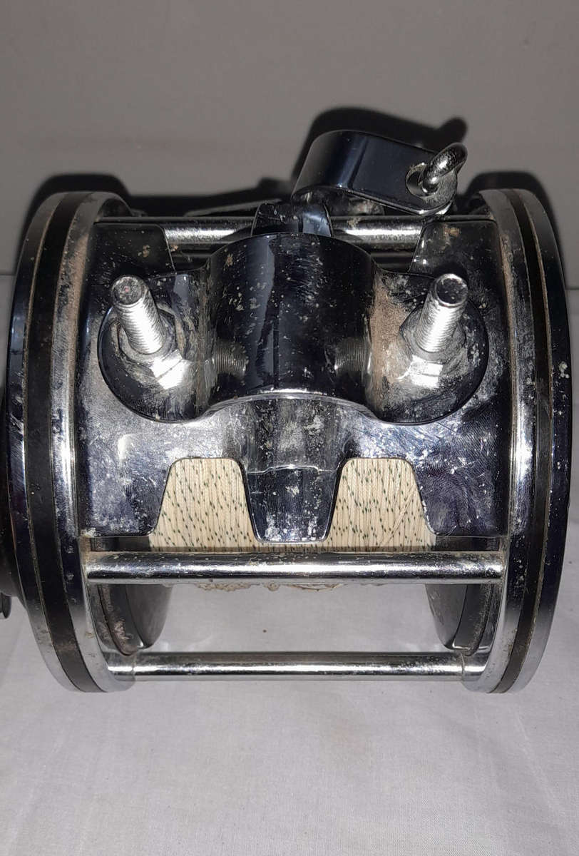 Vintage Senator Penn 12/0 Game Fishing Reel