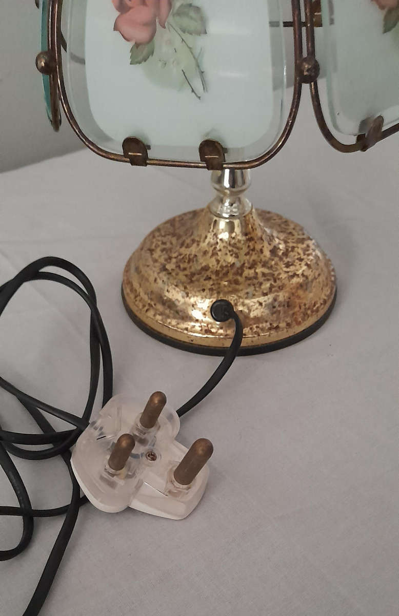 Vintage Touch Lamp