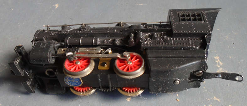 LIMA HO SCALE - 0-4-0 STEAM LOCO, RUNS WELL IN BOTH DIRECTIONS
