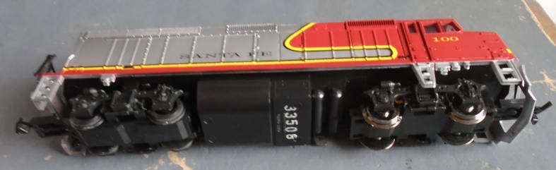 LIFE-LIKE HO SCALE - SF F40PH DIESEL LOCO, BOXED